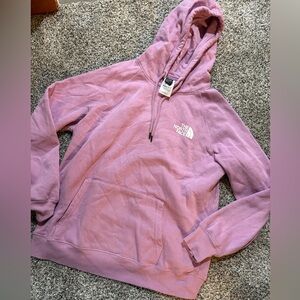 NWOT women’s north face hoodie- lilac